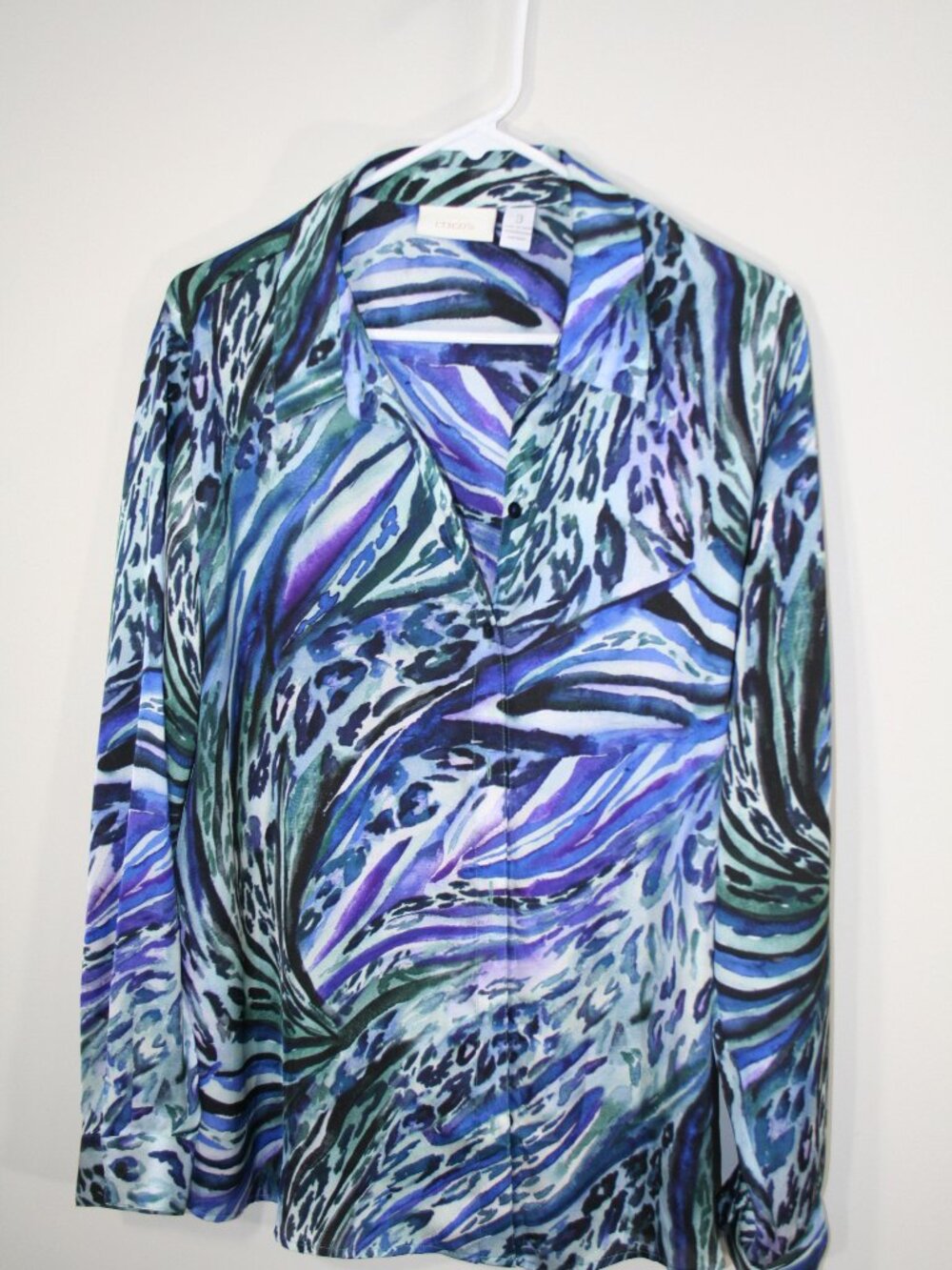 Chico’s Women’s SIZE 3 Blouse Blue Purple Green Abstract Print Long Sleeve Top